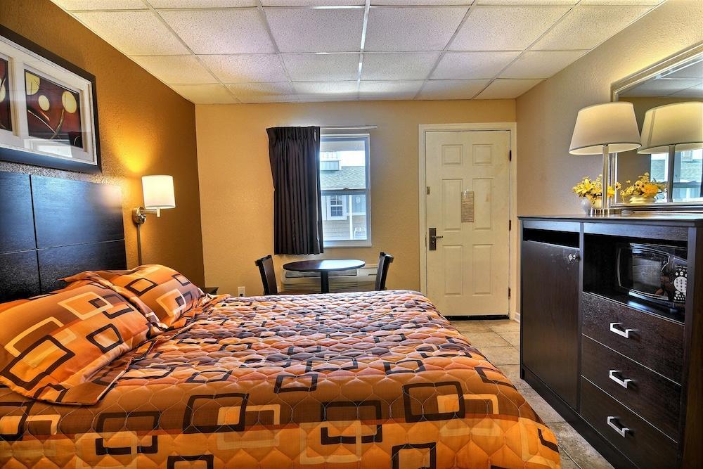 Rodeway Inn & Suites נאגס הד מראה חיצוני תמונה