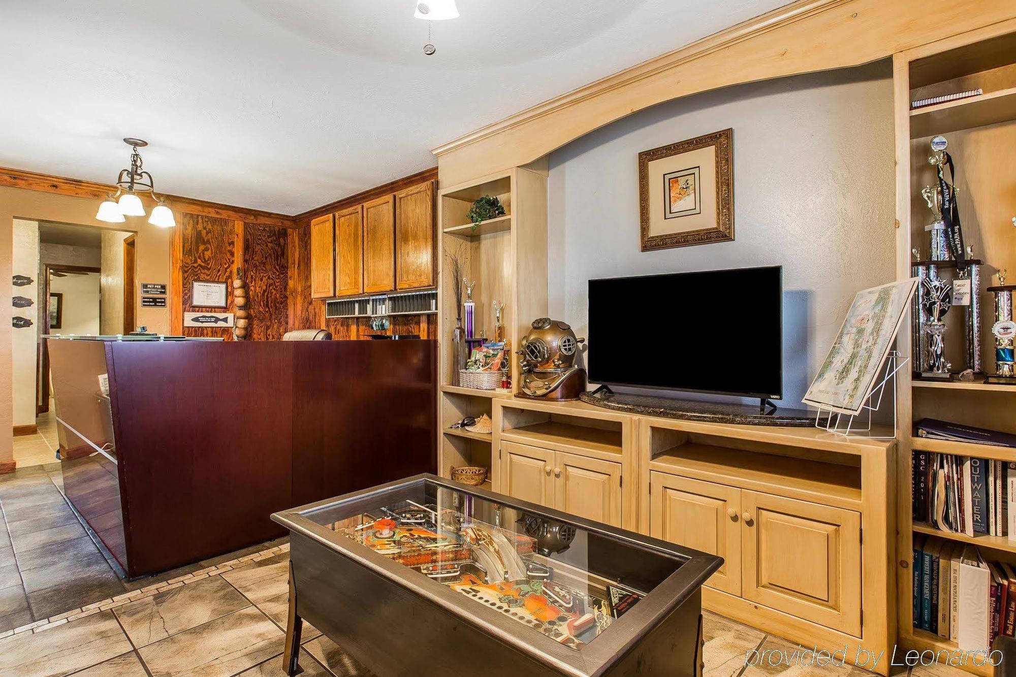 Rodeway Inn & Suites נאגס הד מראה חיצוני תמונה